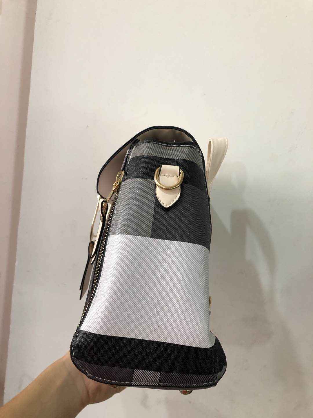 Small Women's Grid Backpack