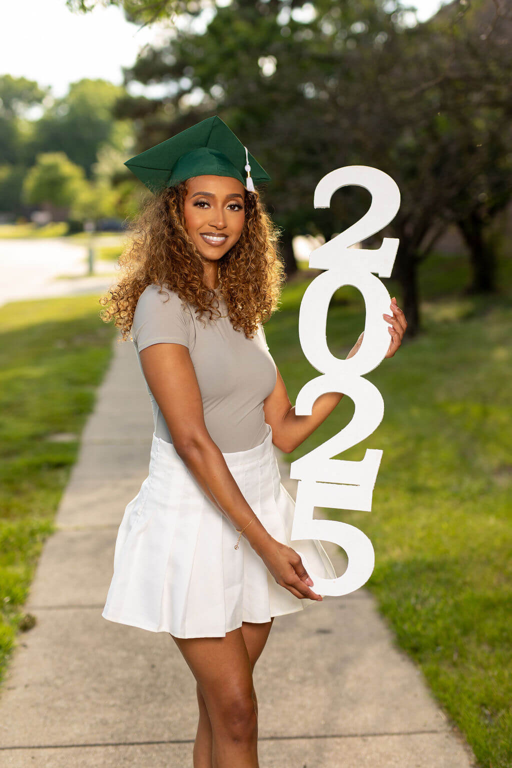 36 inch 2027 Vertical Wood Photo Prop Sign | "LOVE our props!"