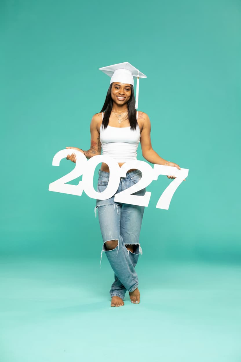 36" Wooden 2027 Senior Photo Prop | "Beautifully Made!"