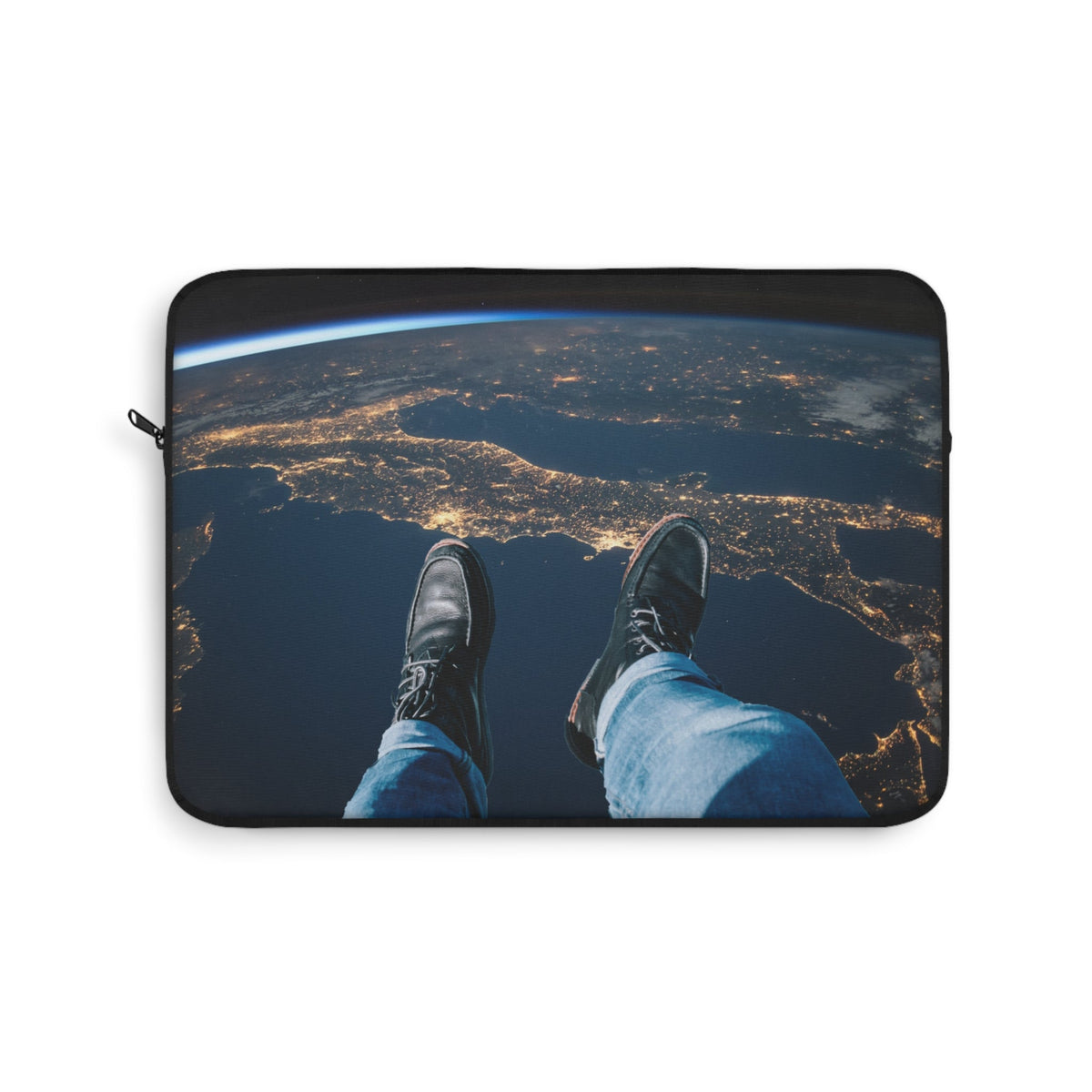 Thought in space - Laptop Sleeve