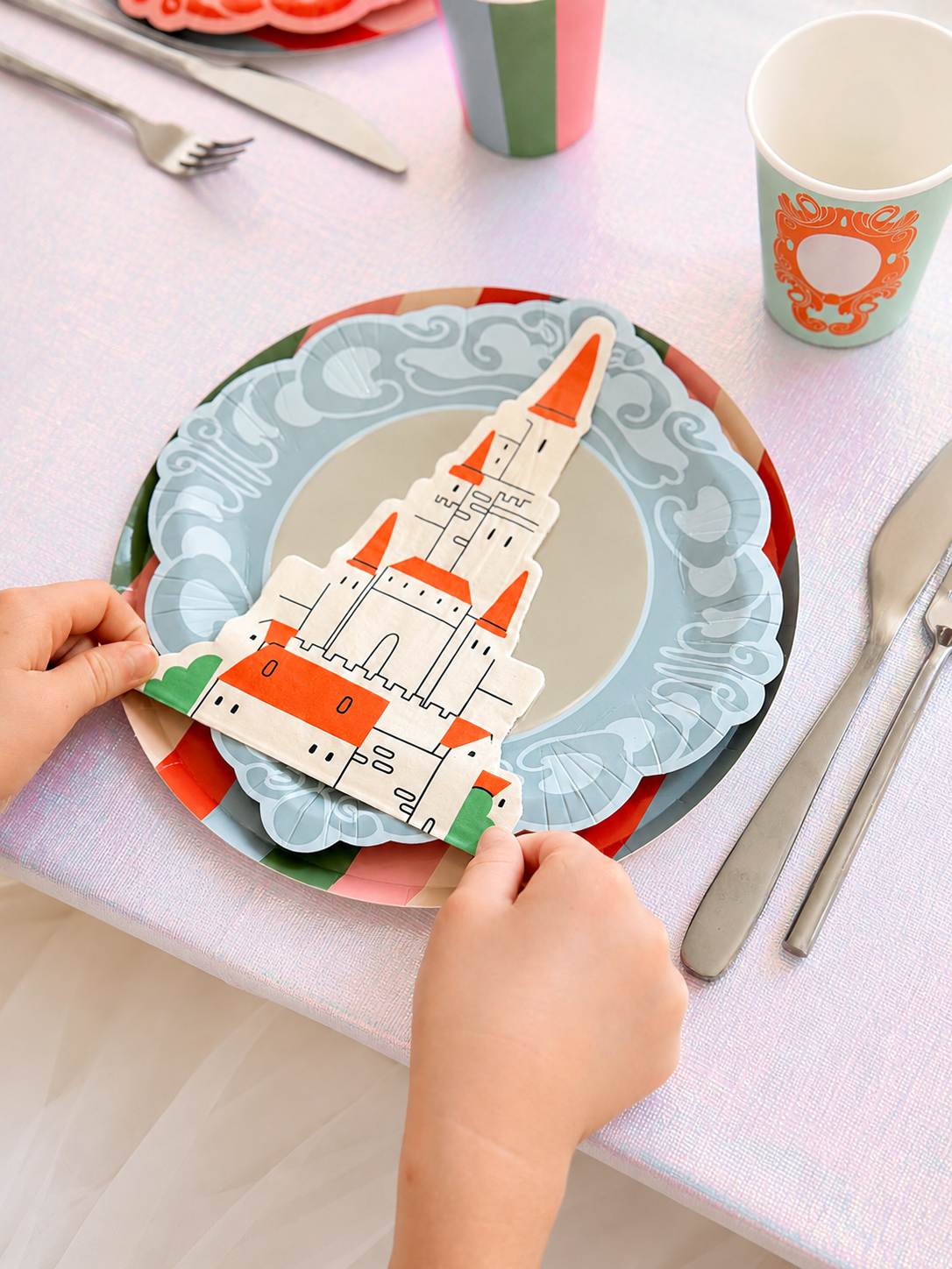 Mirror Mirror and Striped Cups (x 12) - Princess Party