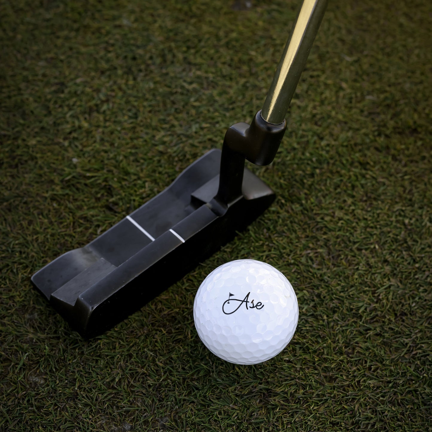 Ase Pure+ Golf Ball