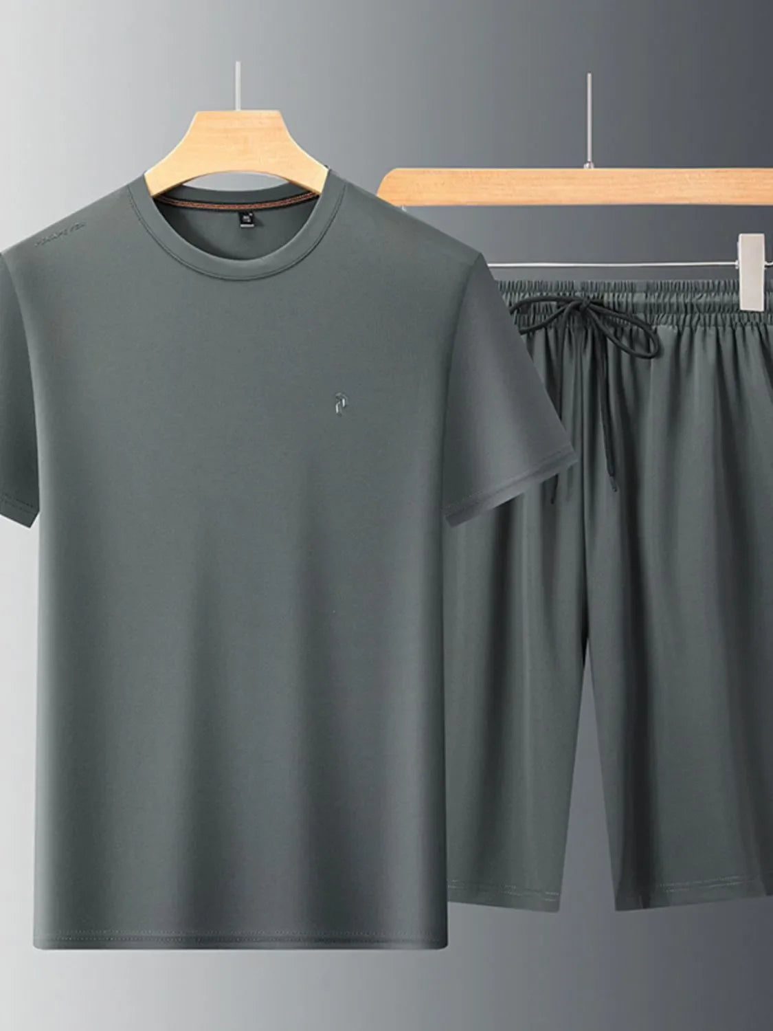 Men's Plus Size Round Neck Short Sleeve Top and Shorts Set