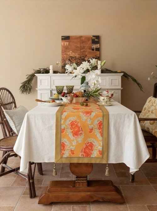 Decorative Table Runner for Elegant Fall Table Setting