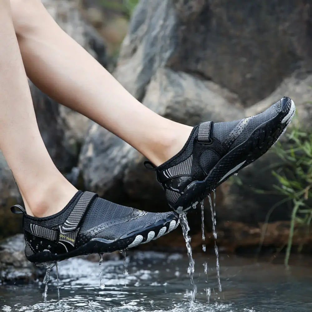 Lightweight Cut Resistant Five Finger Outdoor Wading Shoes