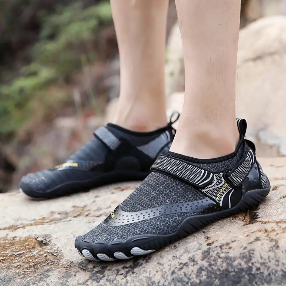 Lightweight Cut Resistant Five Finger Outdoor Wading Shoes