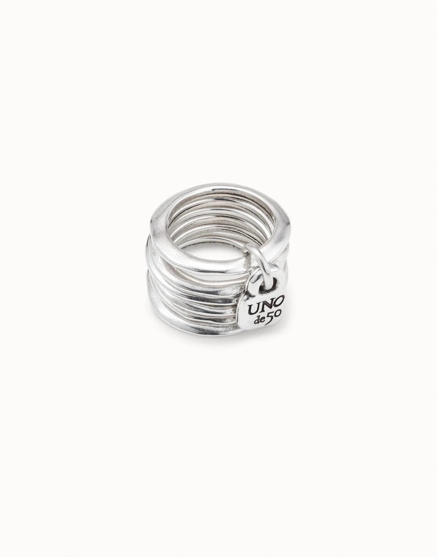 Uno de 50 Multi row ring with a charm Silver